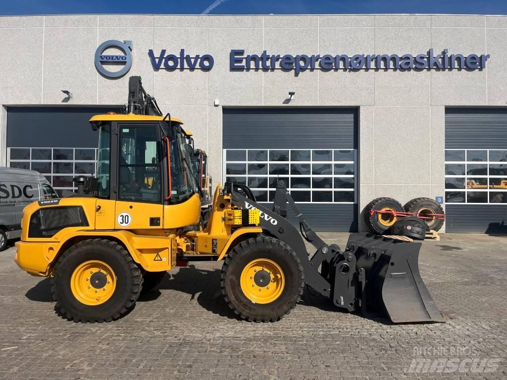 Volvo L35H Iekrāvēji uz riteņiem