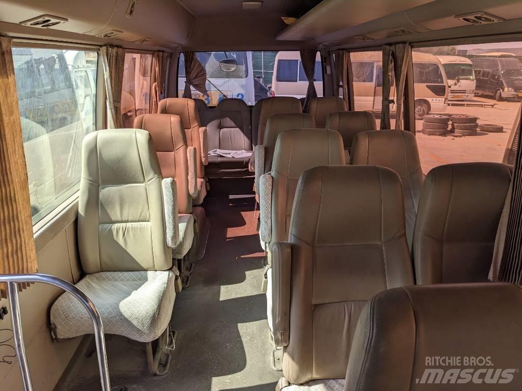 Toyota Coaster Bus Mikroautobusi