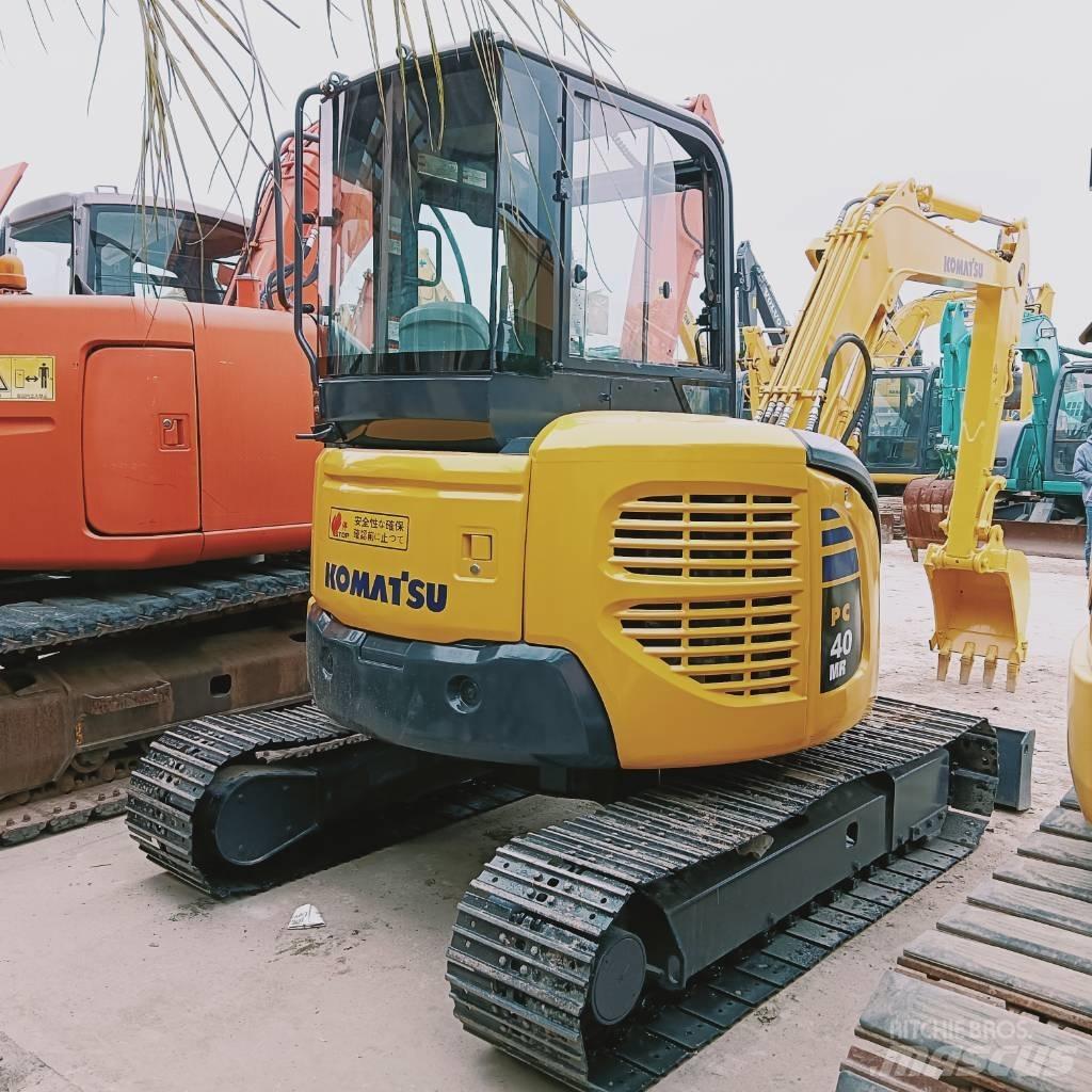 Komatsu PC 40 Kāpurķēžu ekskavatori