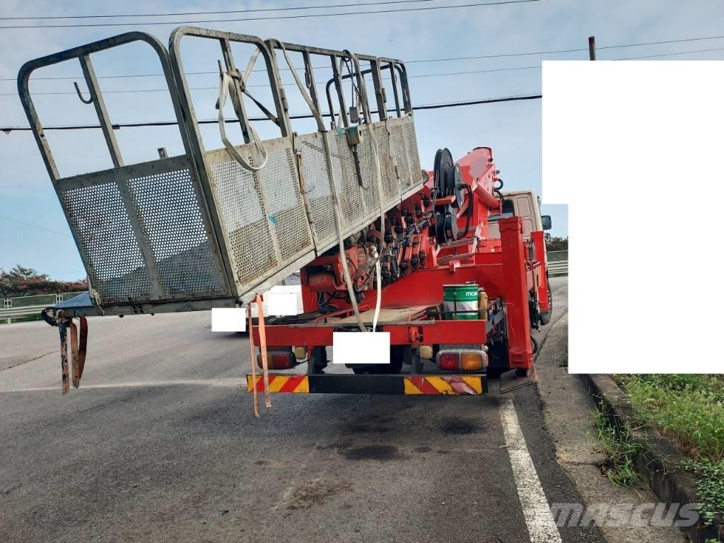 Horyong SKY450 Pacēlāji uz automašīnas bāzes