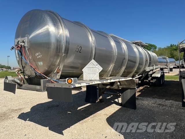  NOVA MC307 7000 GAL Autocisternas