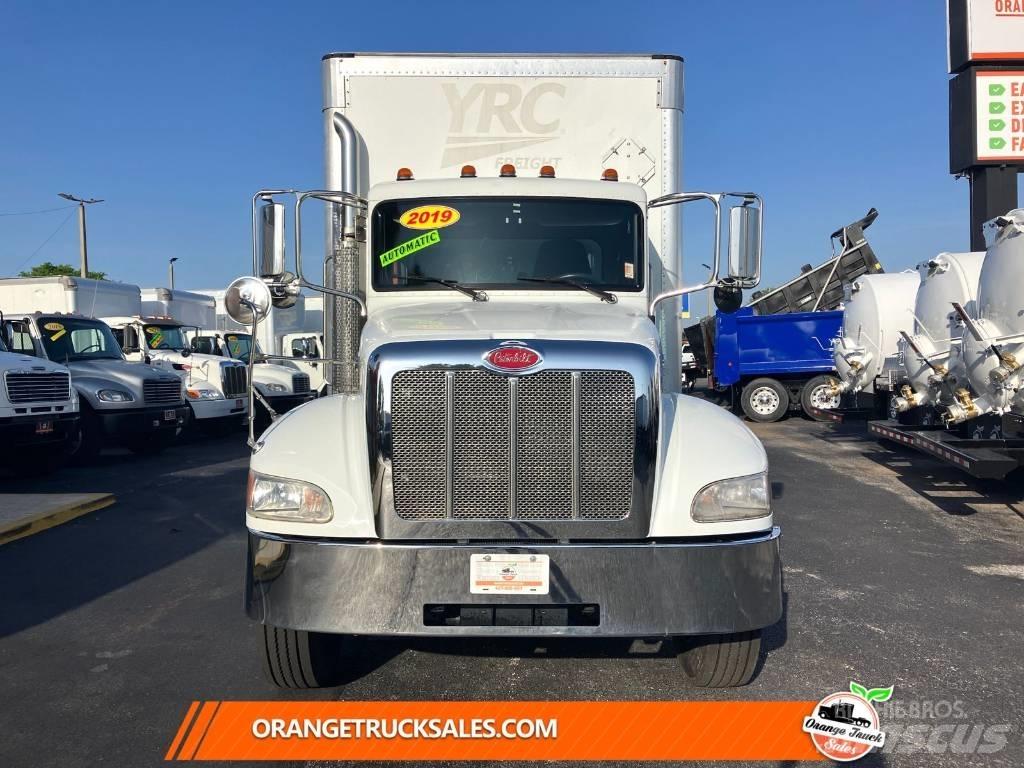 Peterbilt 337 Furgons