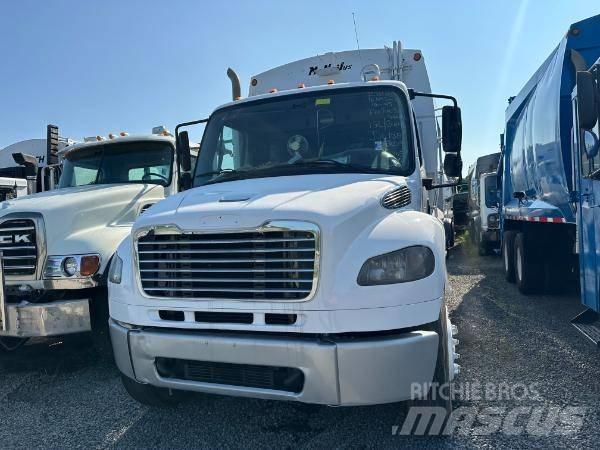 Freightliner M2 Atkritumu izvešanas transports