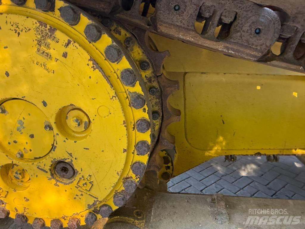 CAT D 6 T LGP Kāpurķēžu buldozeri