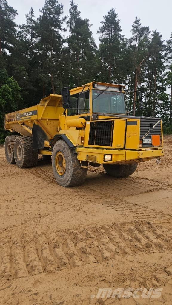 Volvo A 25 C Artikulētie pašizgāzēji