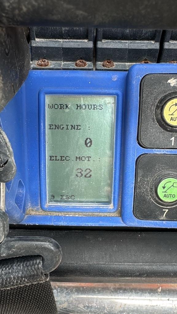 JLG X 20 J Plus Strēles pacēlāji