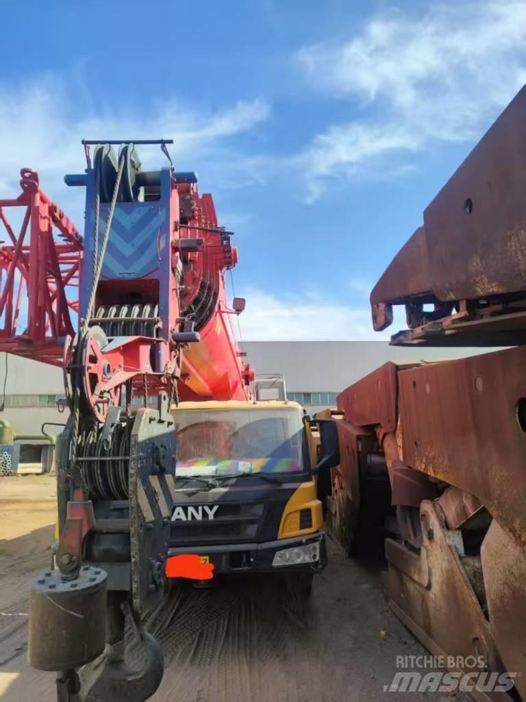 Sany 800E5 Visurgājēji celtņi