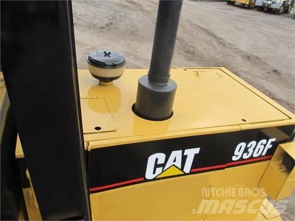 CAT 936 F Iekrāvēji uz riteņiem