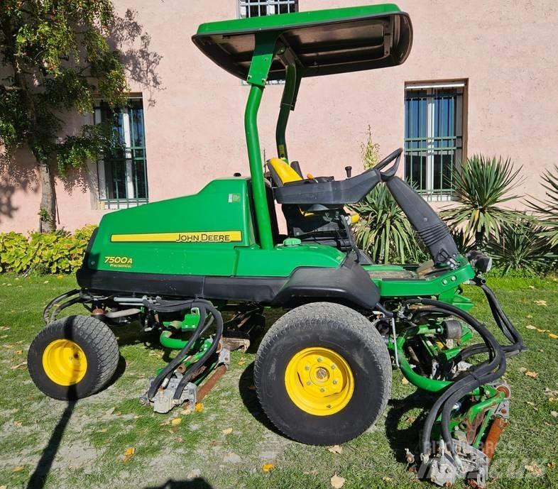 John Deere 7500 A Golfa tehnika
