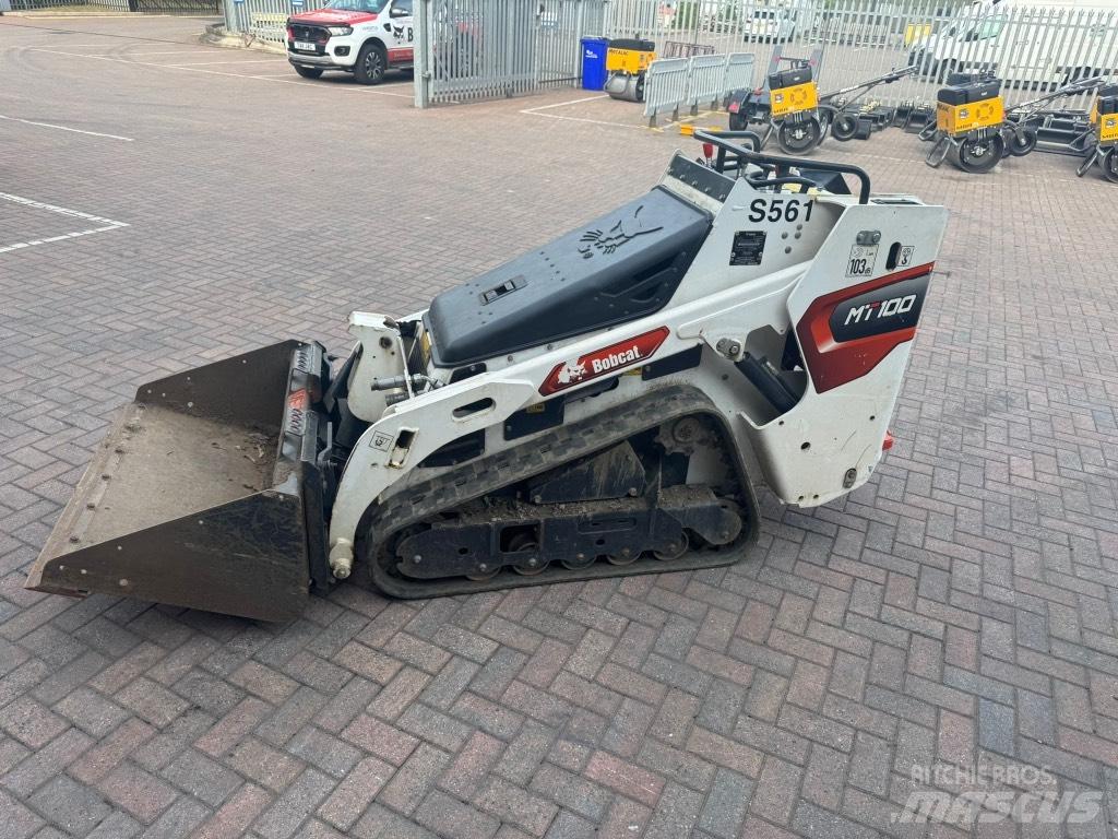 Bobcat MT 100 Kāpurķēžu iekrāvēji