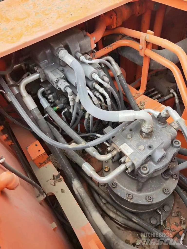 Doosan DX 300 LC Kāpurķēžu ekskavatori