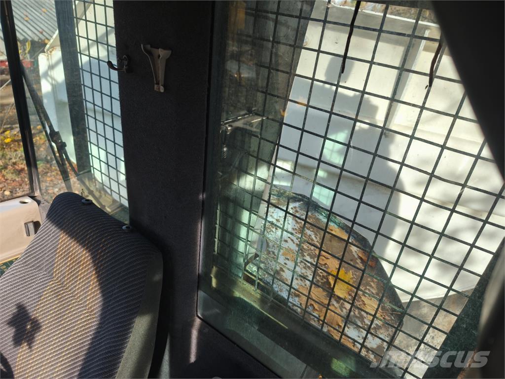 Terex TA30 Pašizgāzējs