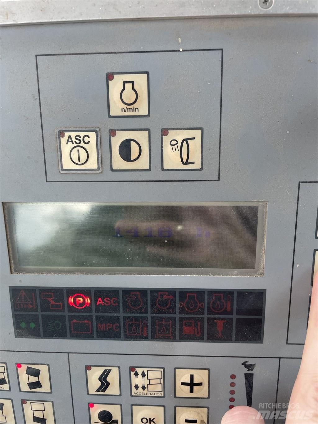 Volvo DD 85 Divvalču grunts veltņi