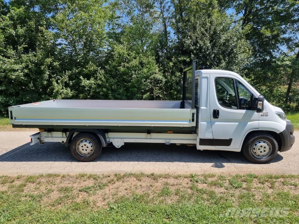 Fiat Ducato Maxi Vieglais kravas automobilis/izkraušana no sāniem