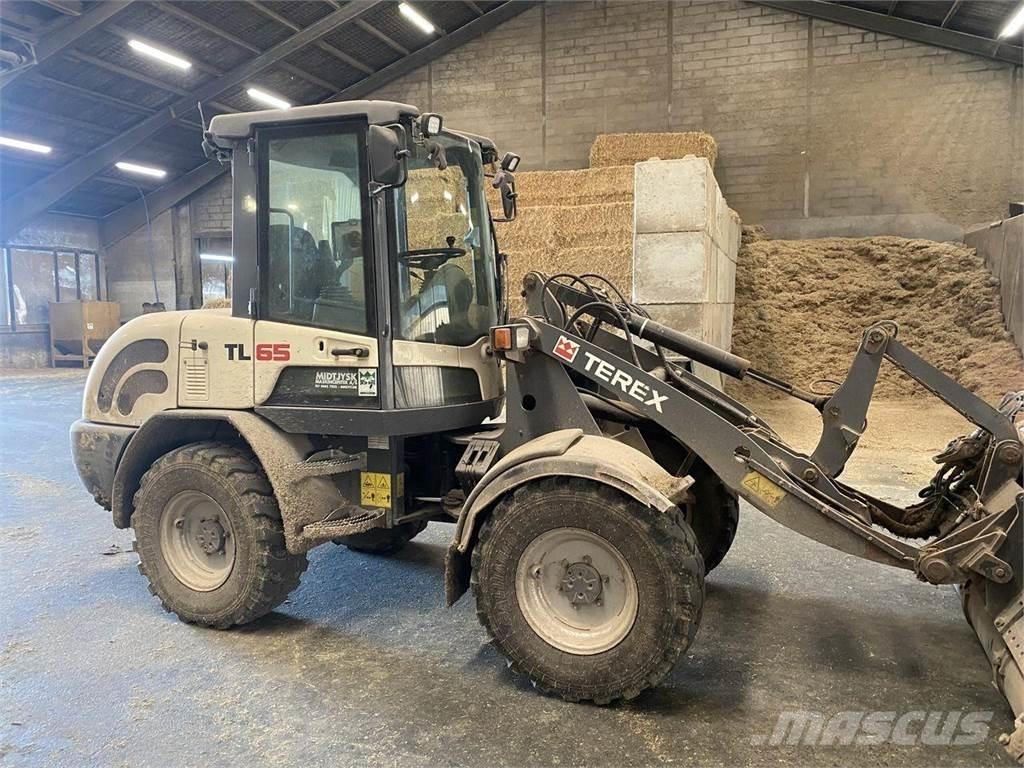 Terex TL65 Multifunkcionālie iekrāvēji