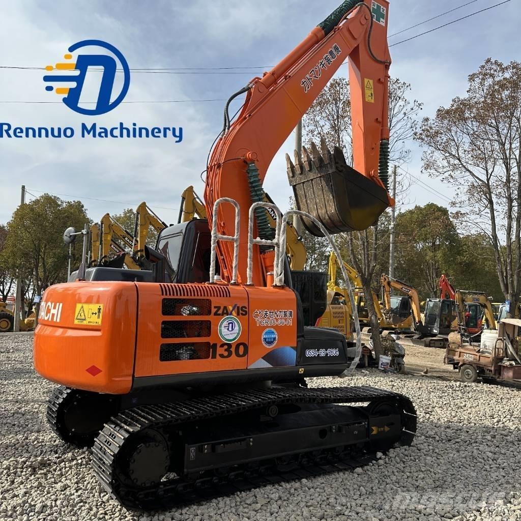 Hitachi ZX 130 Kāpurķēžu ekskavatori