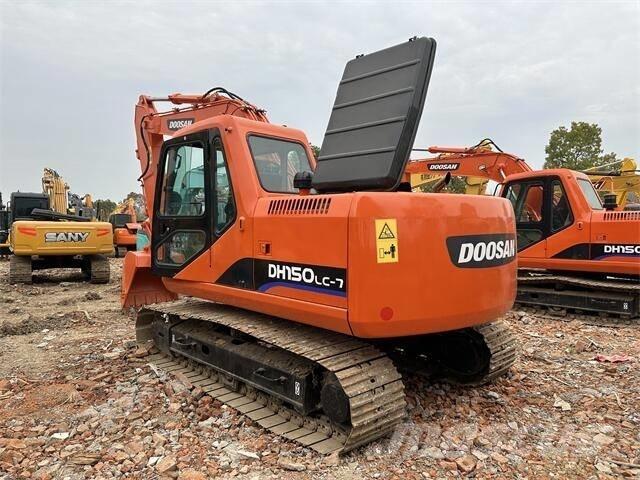 Doosan DH150 Kāpurķēžu ekskavatori