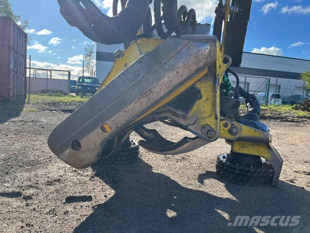 John Deere 1270G 8W Harvesteri