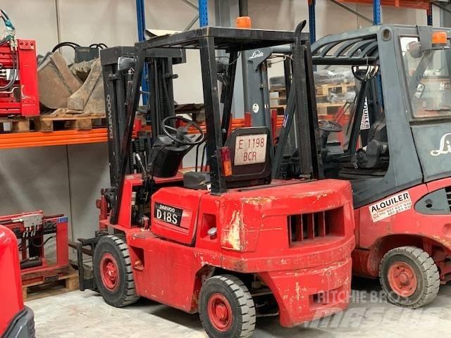 Daewoo D 18 S Tehnika ar dīzeļa dzinēju