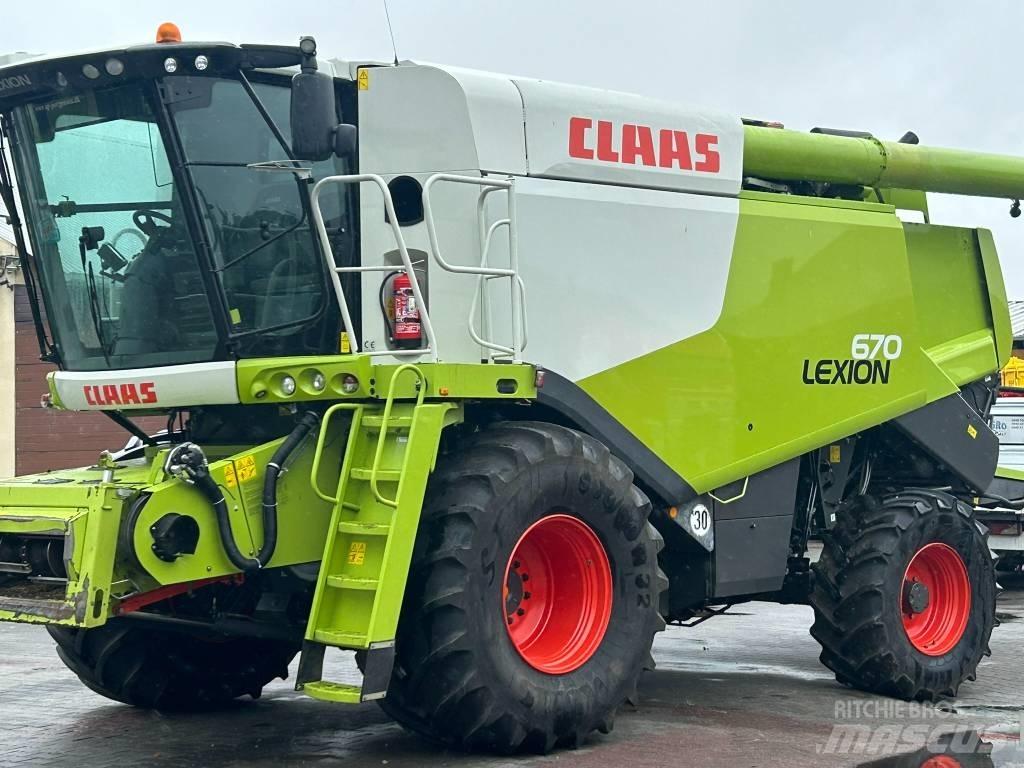 CLAAS Lexion 670 4x4 Ražas novākšanas kombaini