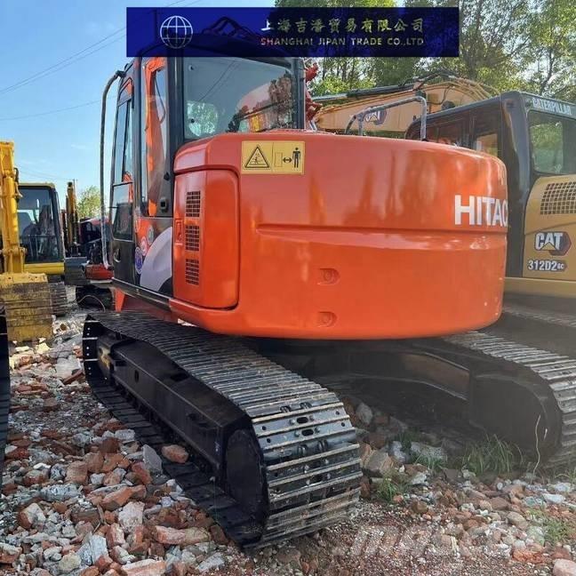 Hitachi ZX 135 Kāpurķēžu ekskavatori