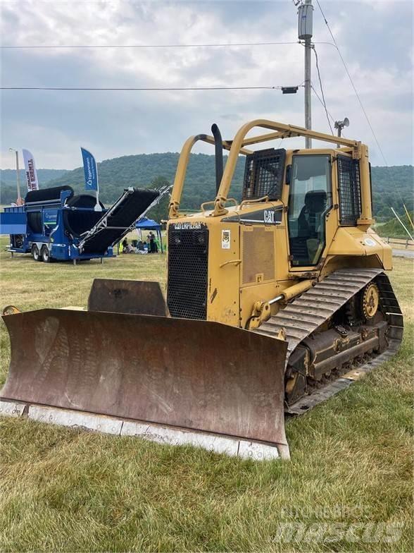 CAT D5N Kāpurķēžu buldozeri