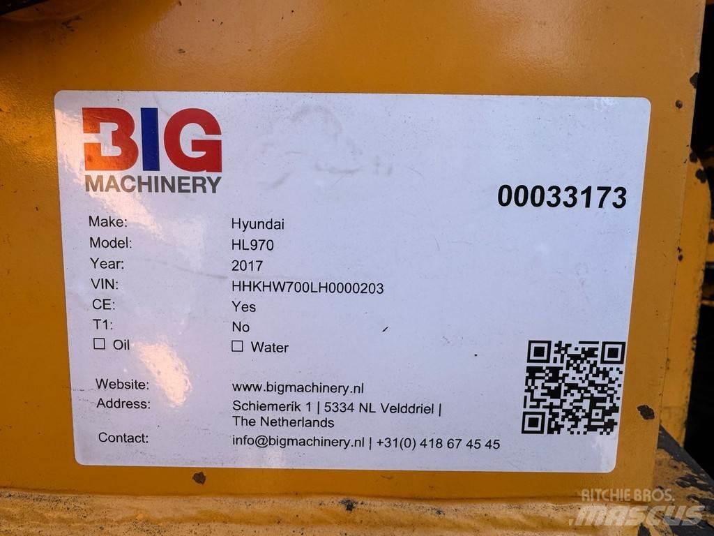 Hyundai HL970 Iekrāvēji uz riteņiem
