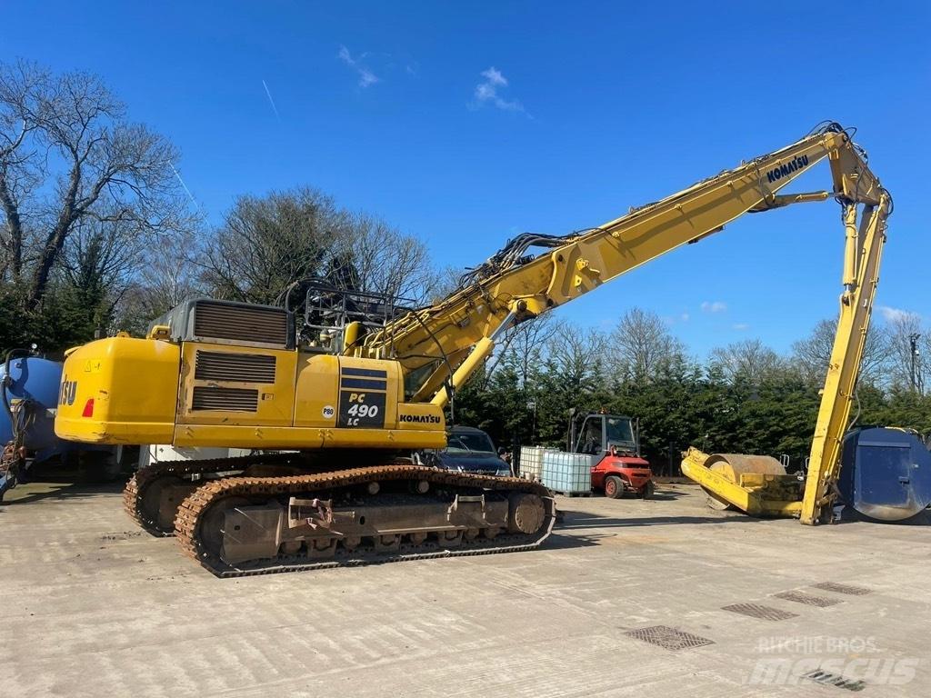 Komatsu PC490LC -10 Kāpurķēžu ekskavatori