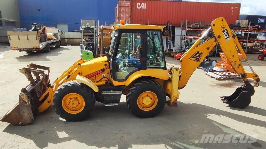 JCB 3 CX Super Ekskavatori-iekrāvēji