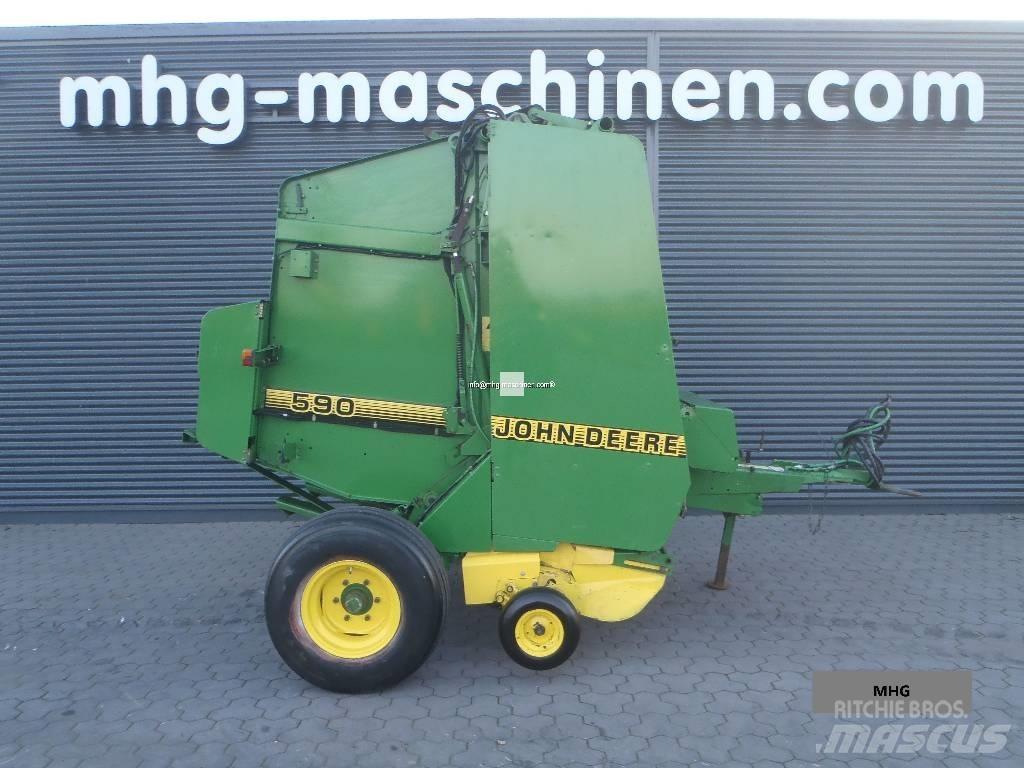 John Deere 590 Rituļu preses