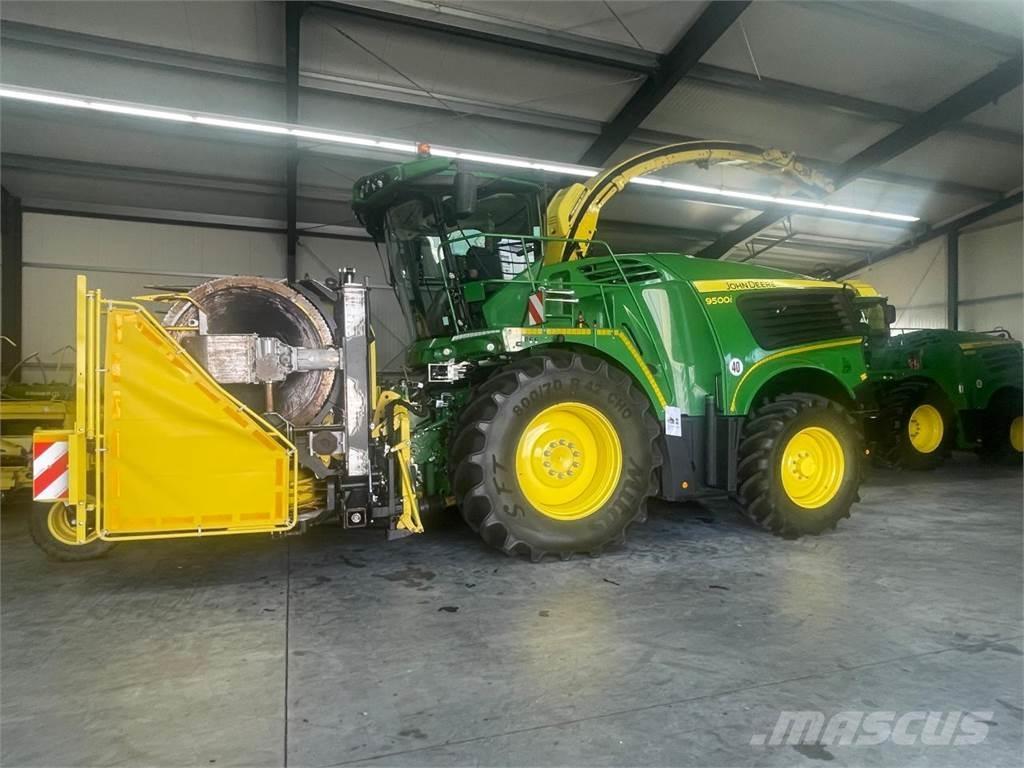 John Deere 8200i Lopbarības novācēji
