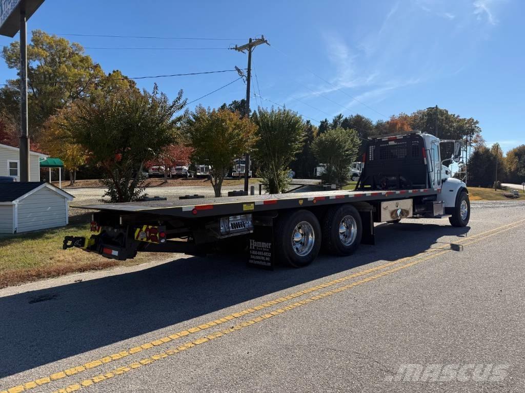 Peterbilt 348 Evakuators ar manipulatoru