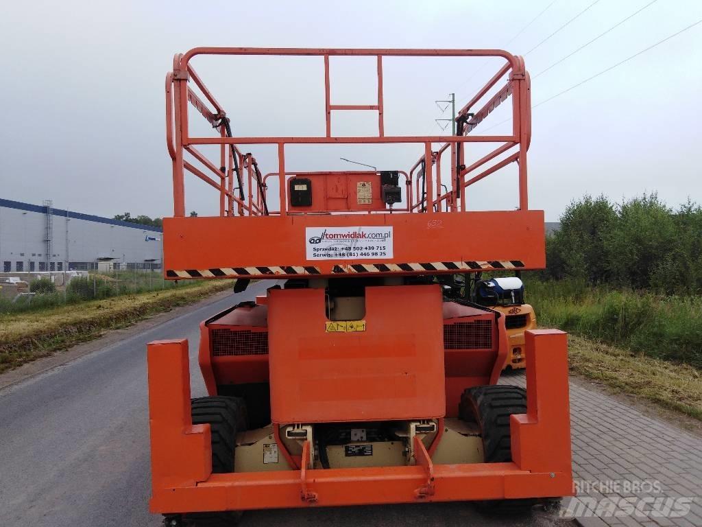 JLG 4393 RT Šķerveida pacēlāji