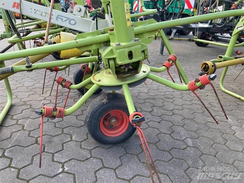 CLAAS Volto 670 Grābekļi un siena ārdītāji