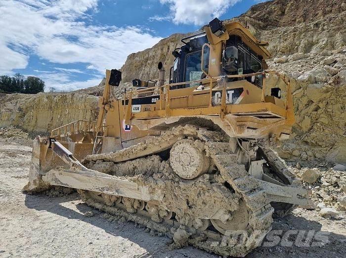 CAT D8T Kāpurķēžu buldozeri