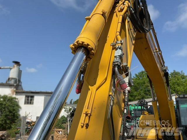 Komatsu PC 240 NLC Kāpurķēžu ekskavatori