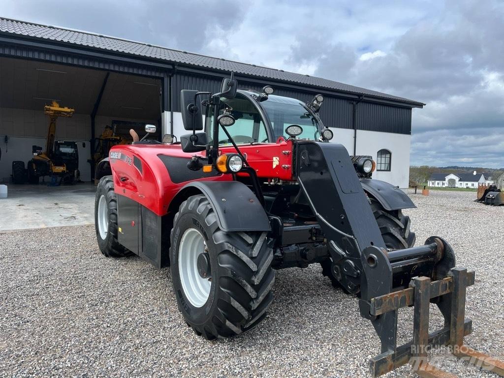 Case IH Farmlift 742 Teleskopiskie manipulatori