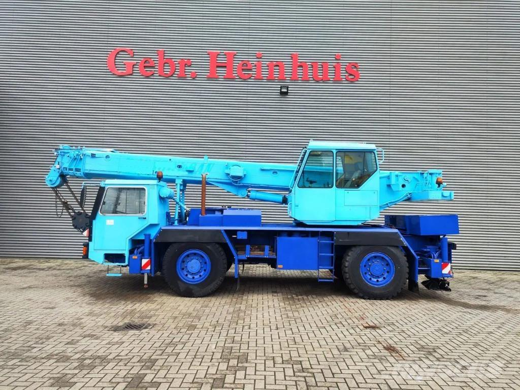 Liebherr LTM 1025 Visurgājēji celtņi
