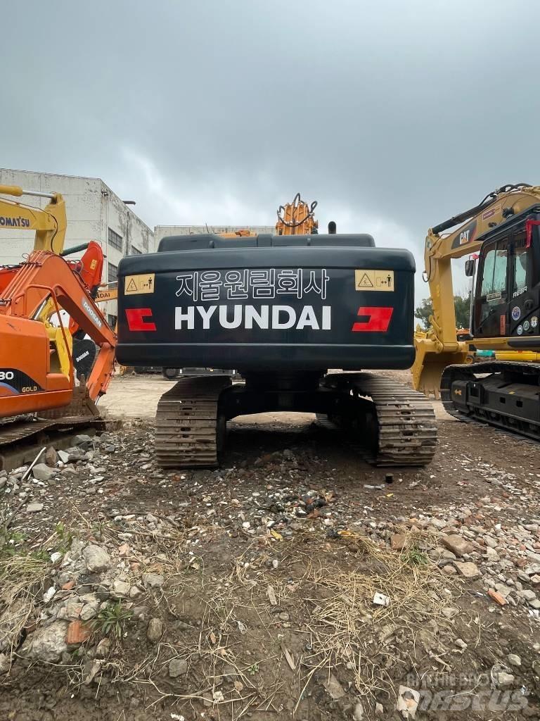Hyundai 220lc-9s Kāpurķēžu ekskavatori