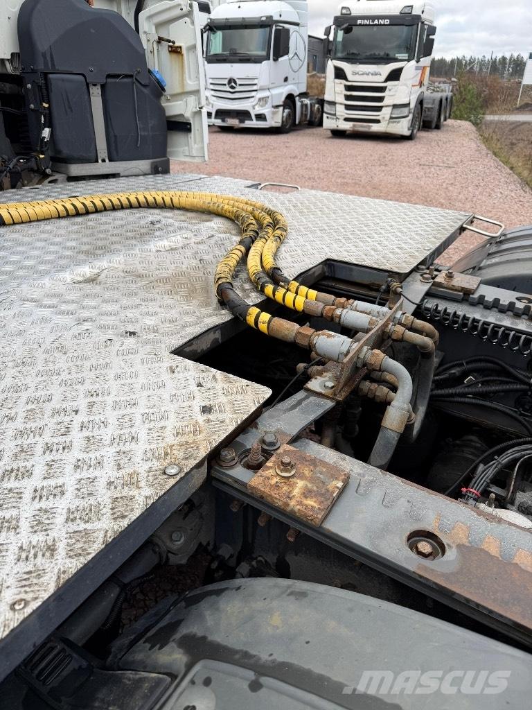 Volvo FH13 6x2 Vilcēji