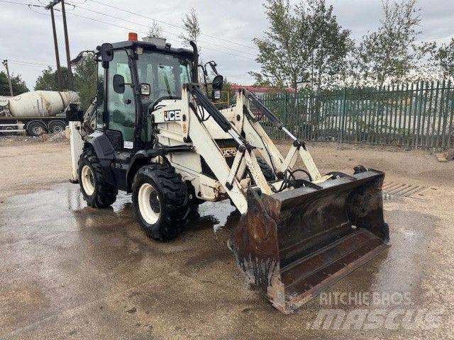 JCB 3CX Compact Ekskavatori-iekrāvēji