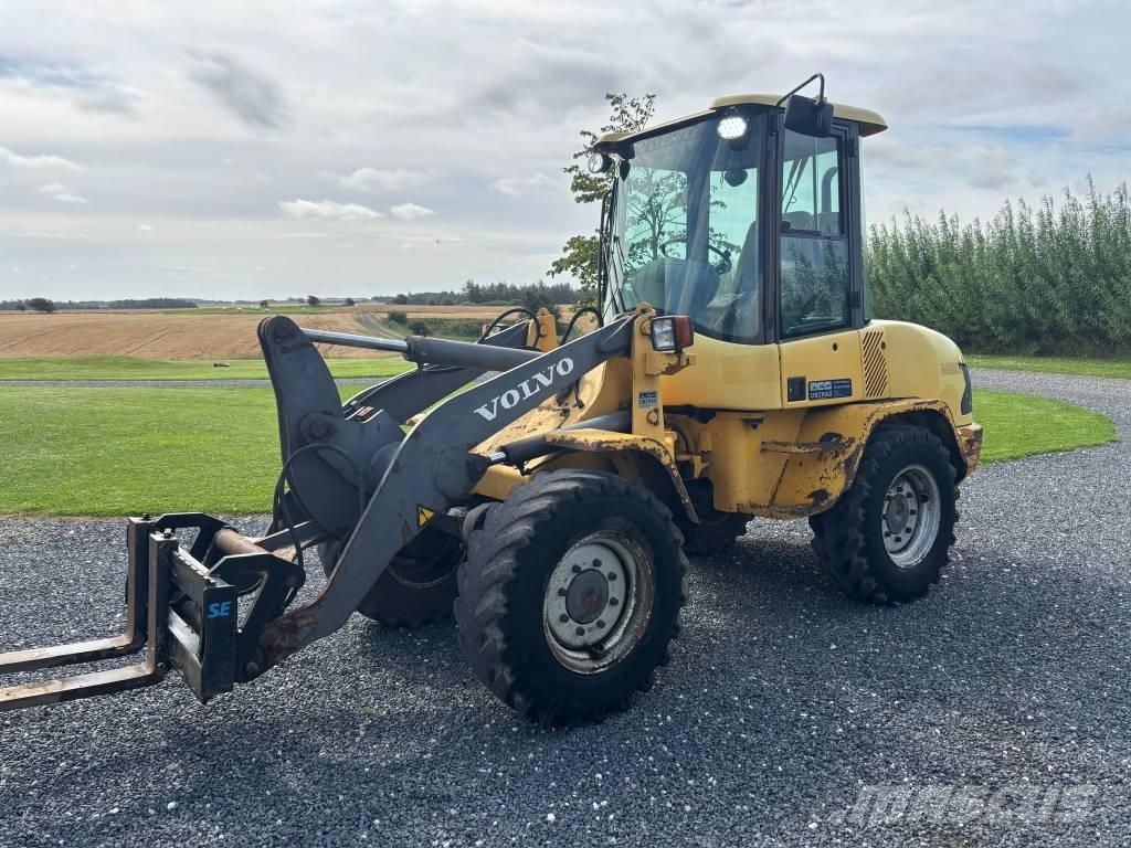Volvo L30 Mini iekrāvēji