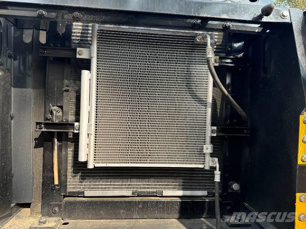 Volvo EC 210 Vidēja lieluma ekskavatori 7 t - 12 t