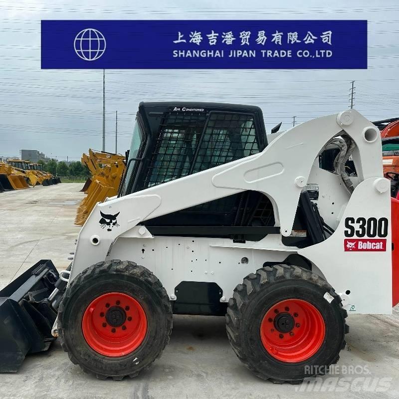 Bobcat S 300 Lietoti riteņu kompaktiekrāvēji