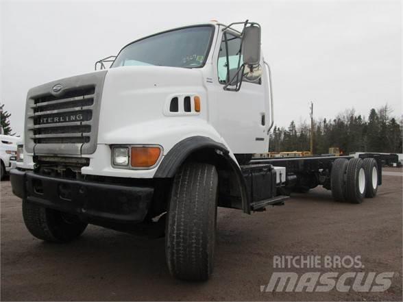 Sterling L9500 Šasija ar kabīni