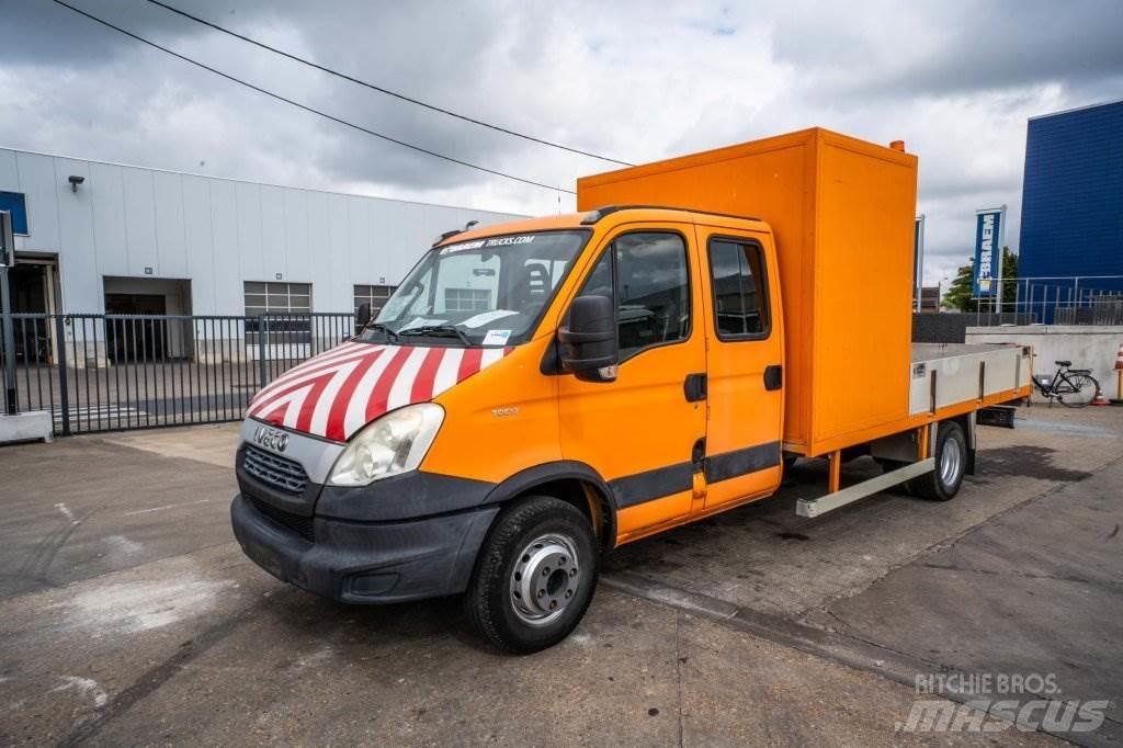 Iveco Daily 70C17 Vieglais kravas automobilis/izkraušana no sāniem