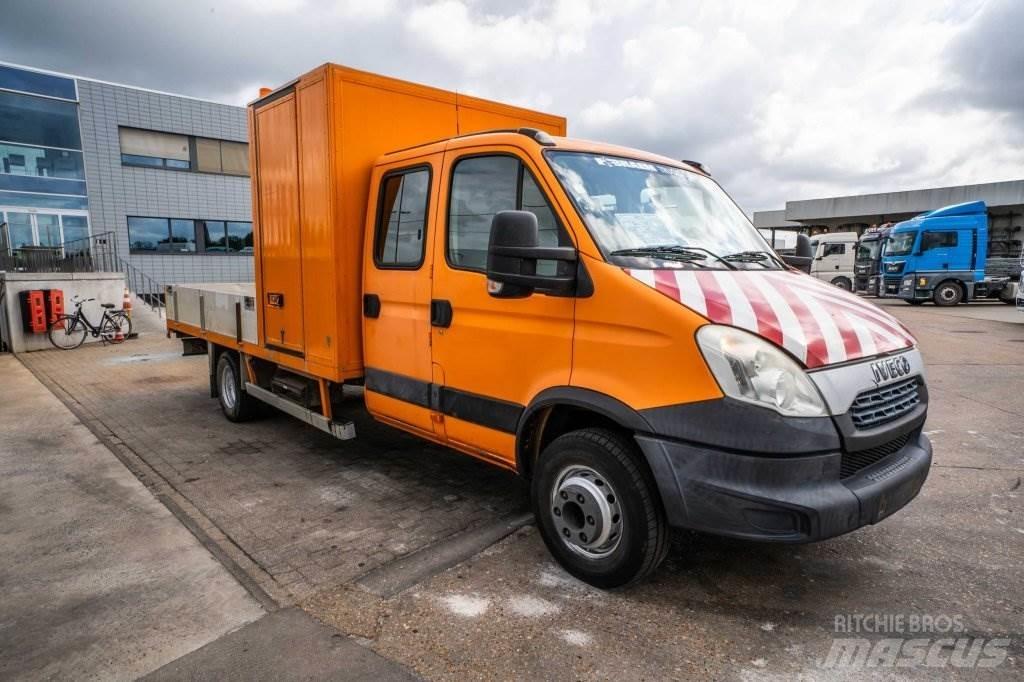 Iveco Daily 70C17 Vieglais kravas automobilis/izkraušana no sāniem