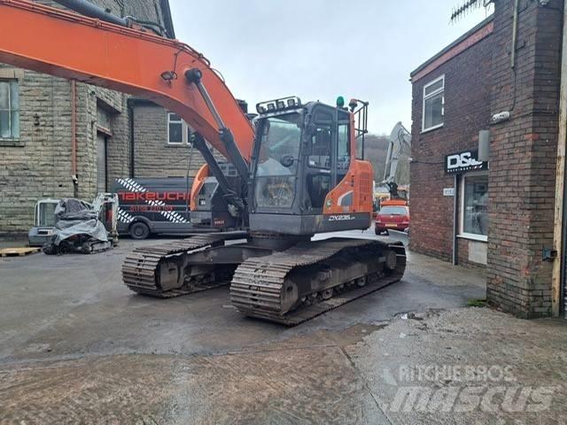 Doosan DX 235 LCR-5 Kāpurķēžu ekskavatori