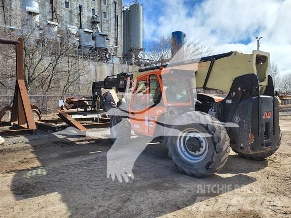 JLG 1255 Teleskopiskie manipulatori