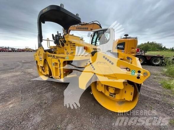 Sakai SW654ND Vienvalča grunts veltņi